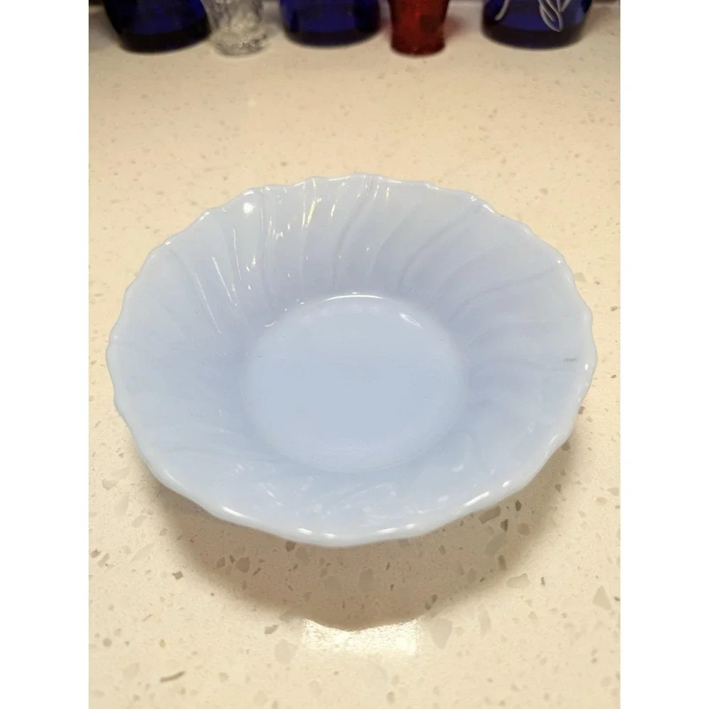 Jeannette Delphite Blue Petal Swirl 5 1/2